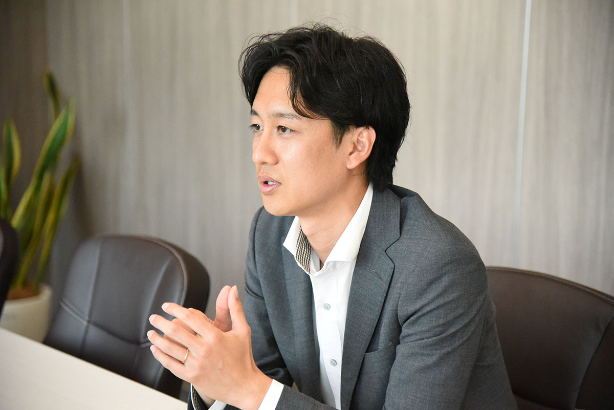 野澤 英之